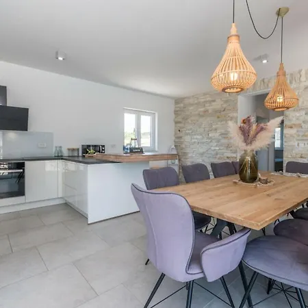 Willa Fortuna Comfortable *