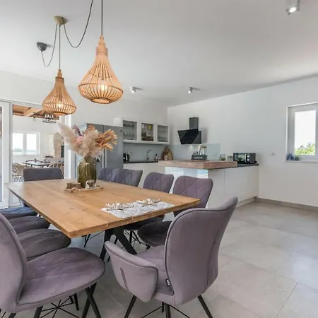 Vila Fortuna Comfortable Kakma