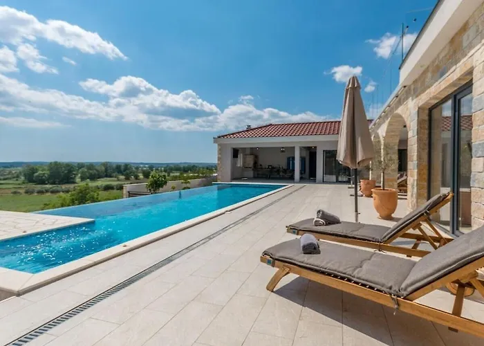 Fortuna Comfortable 빌라 *